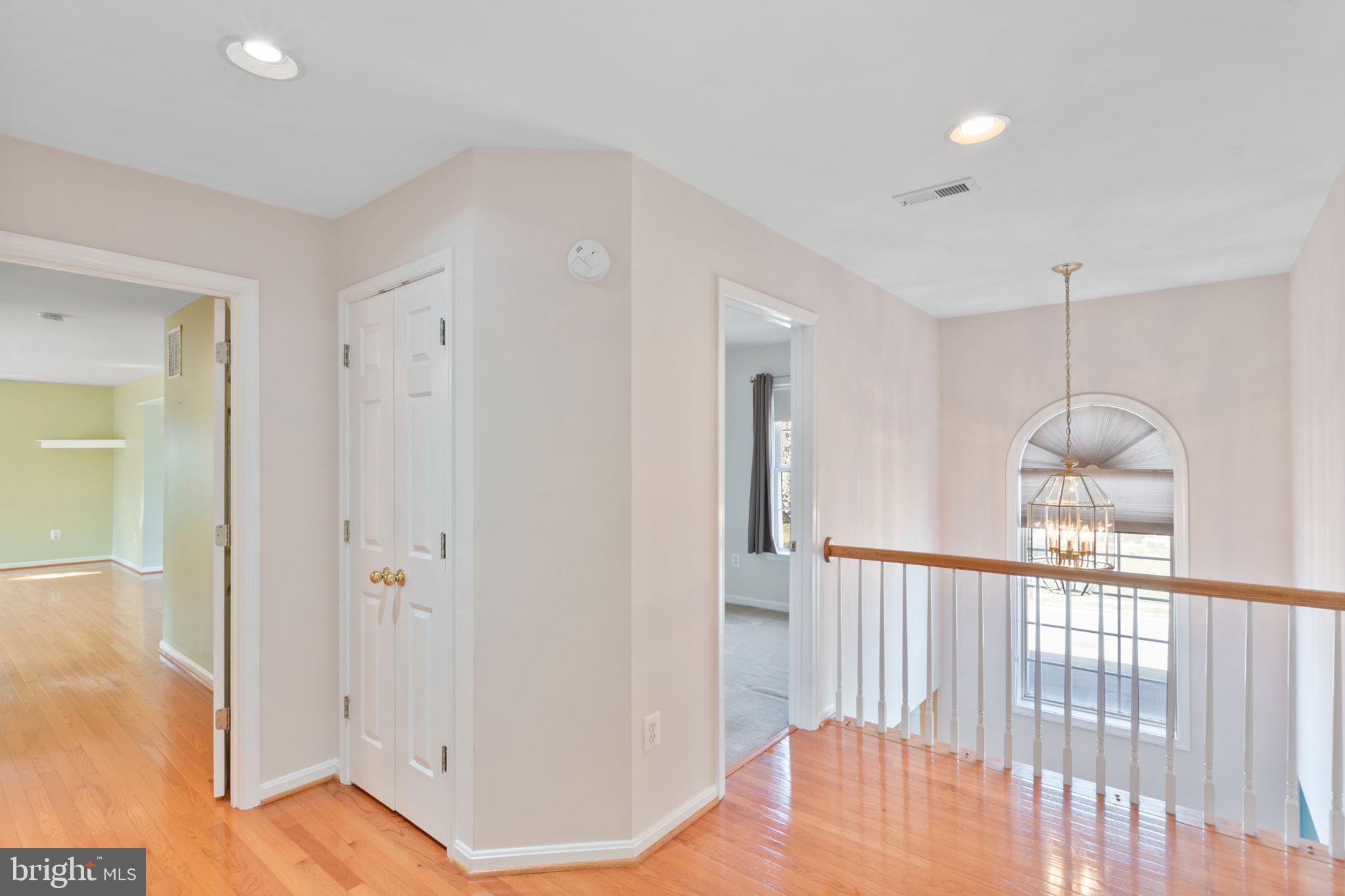 6101 Deer Ridge Trail Springfield, VA 22150 - Photo 25 of 58 Gallery Image 25