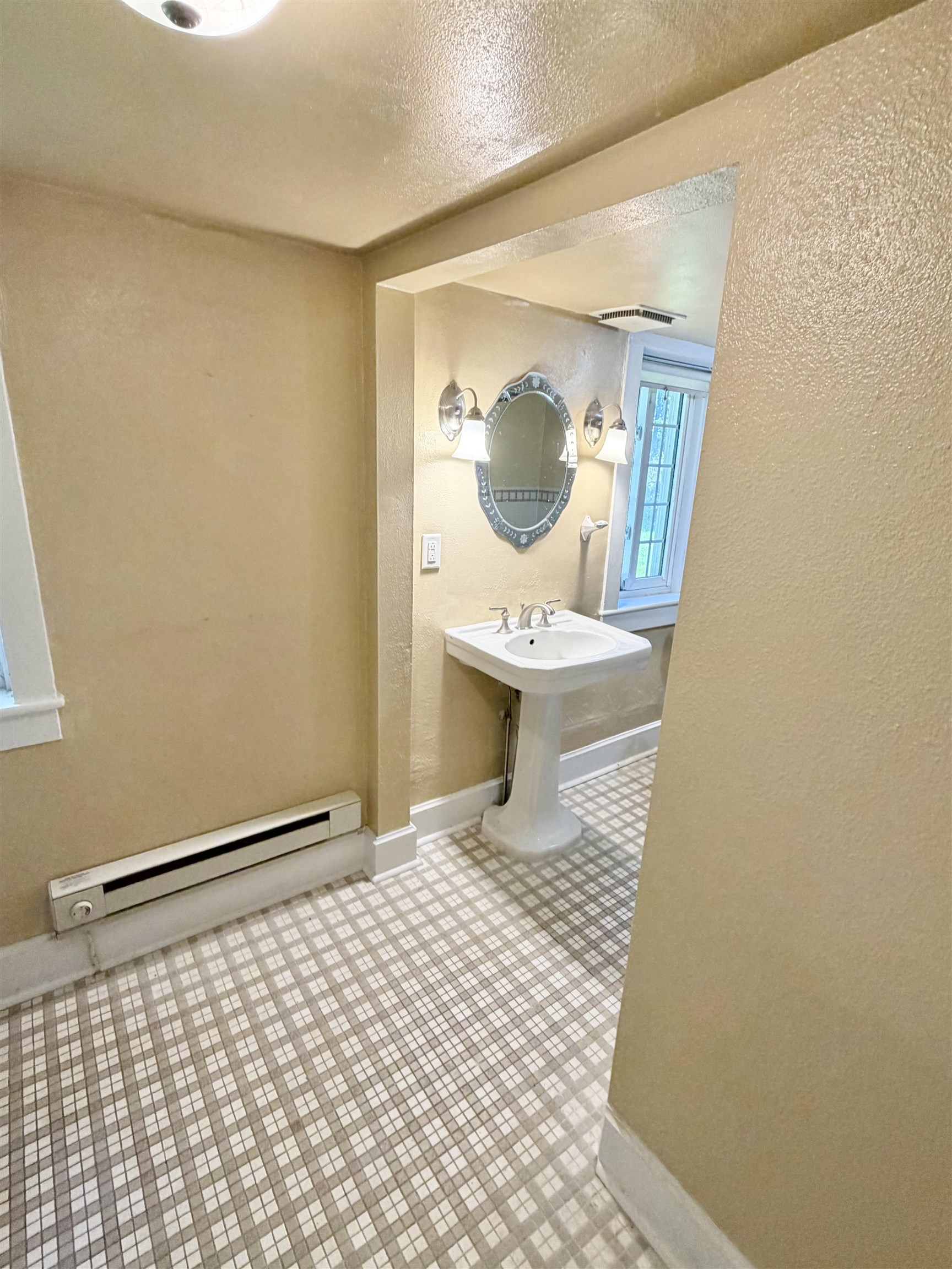 W11676 Pergande Road Columbus, WI 53925 - Photo 11 of 16 Gallery Image 11