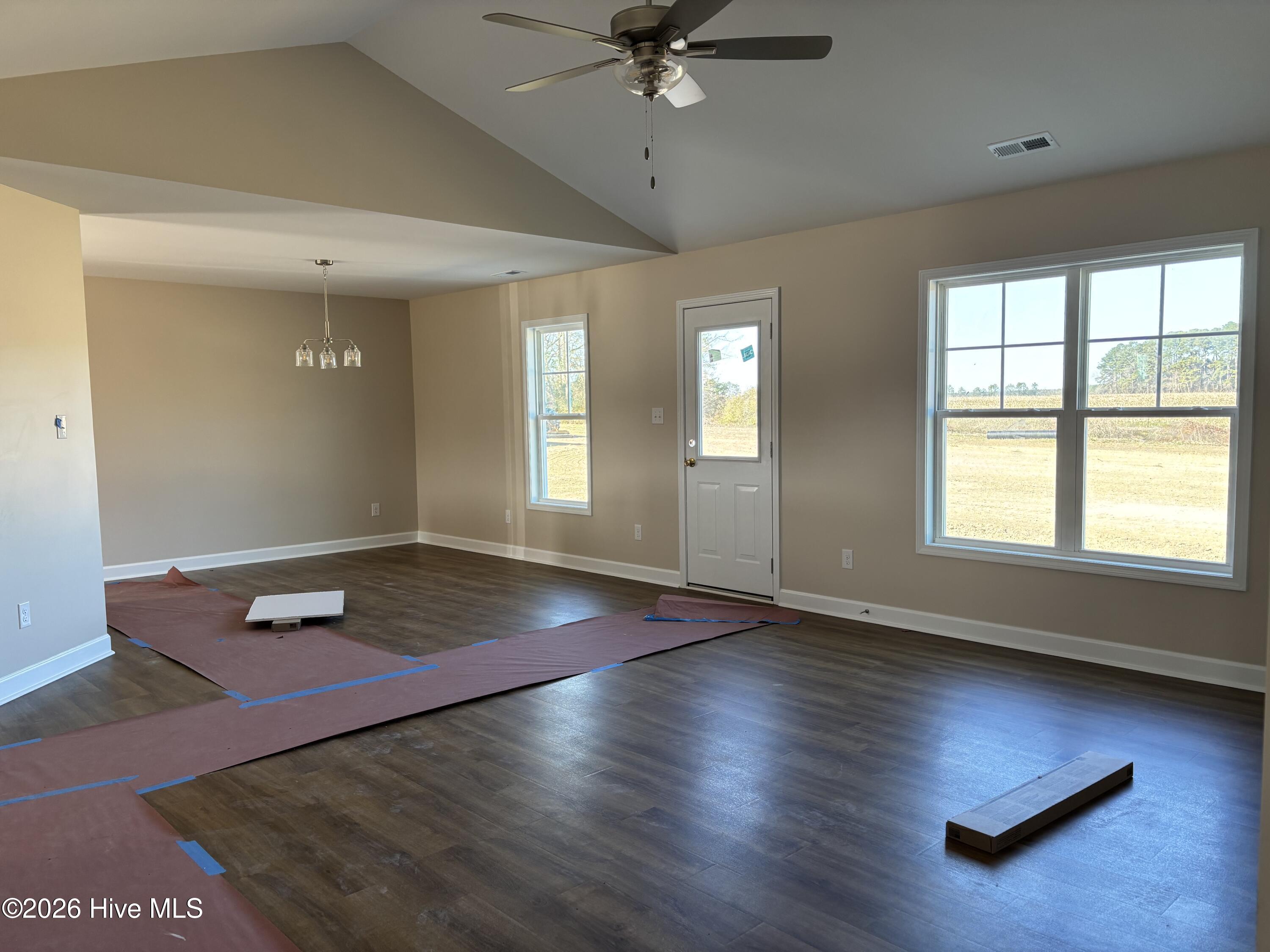 247 Cavanaughtown Road Richlands, NC 28574 - Photo 3 of 12 Great room