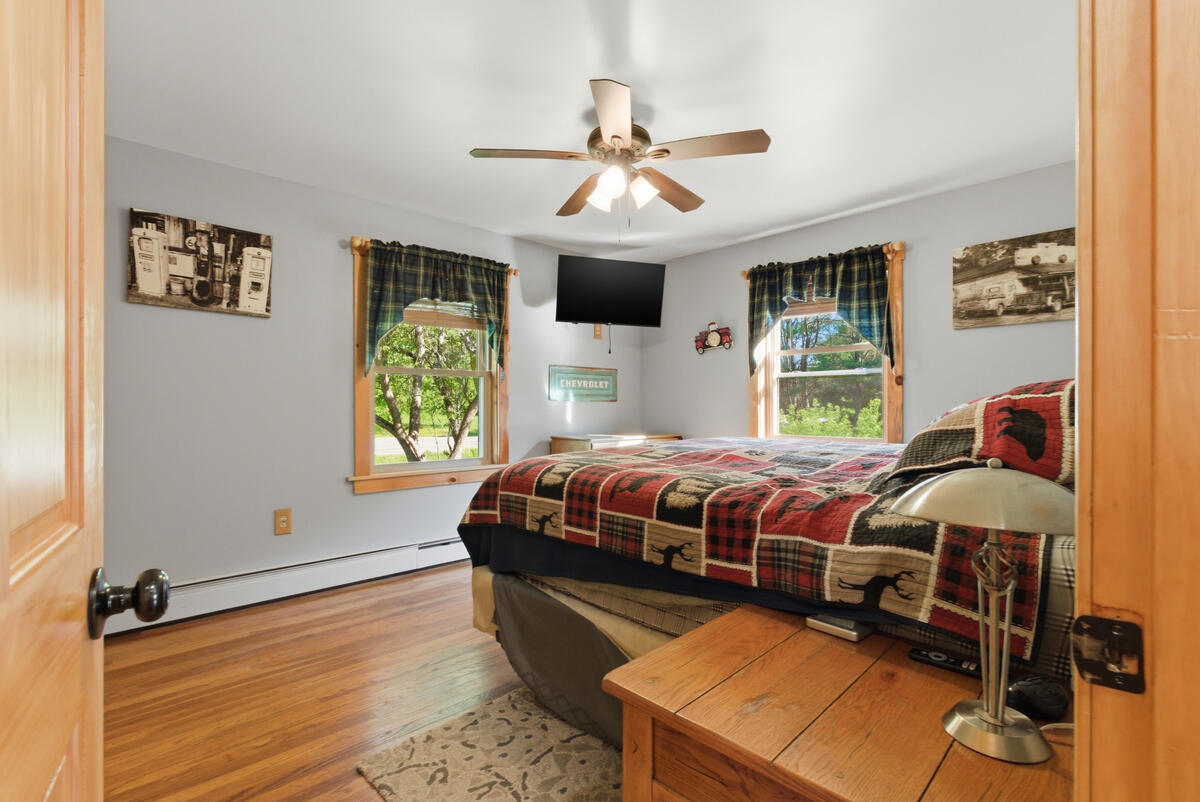 163 Pinkham Brook Road Durham, ME 04222 - Photo 18 of 28 master