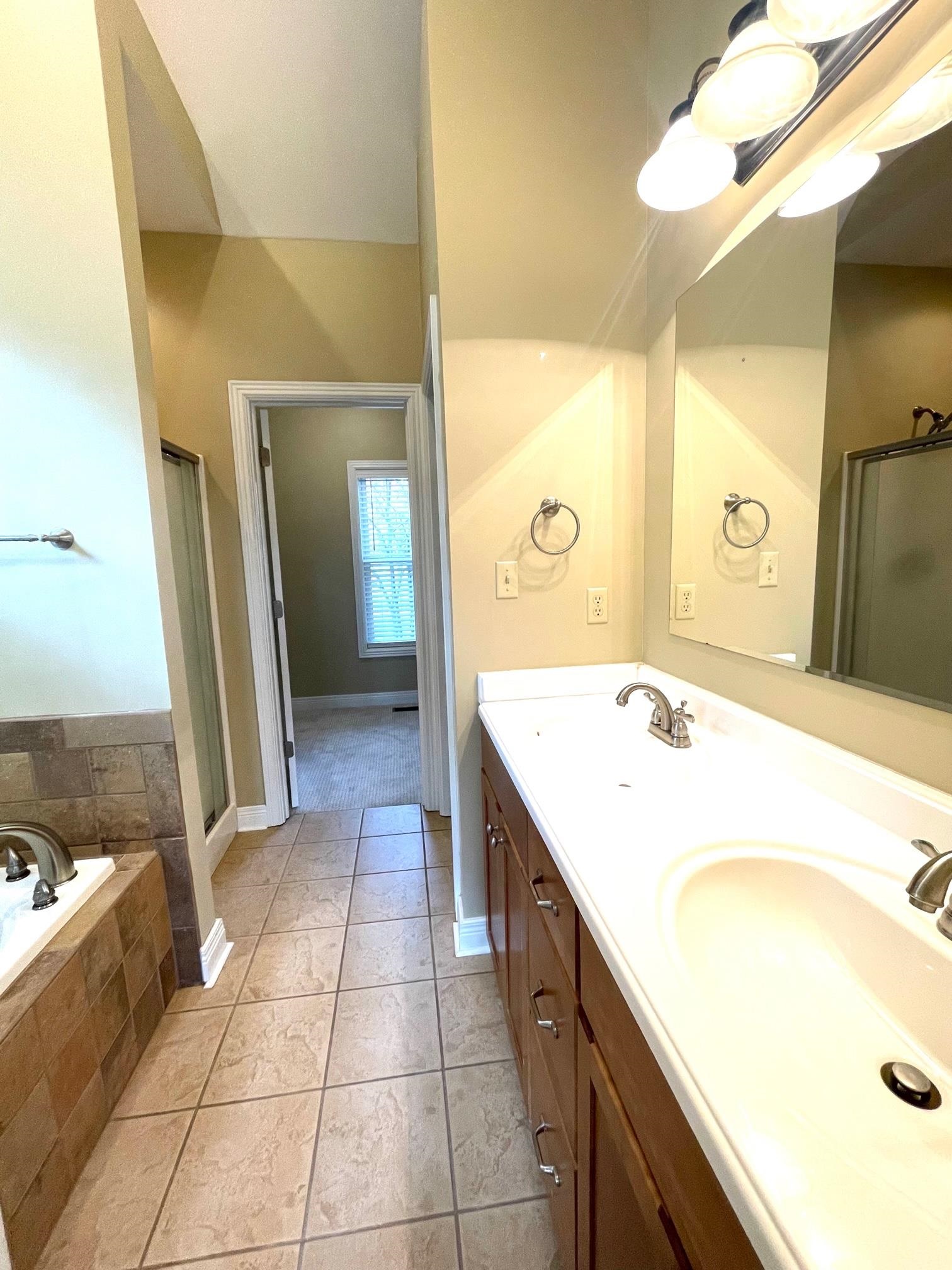 1004 Red Maple Ridge Court Ashland, KY 41102 - Photo 13 of 21