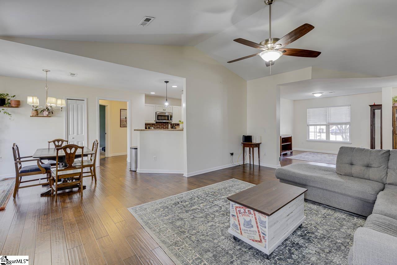 1 Headwater Court Simpsonville, SC 29680 - Photo 16 of 44