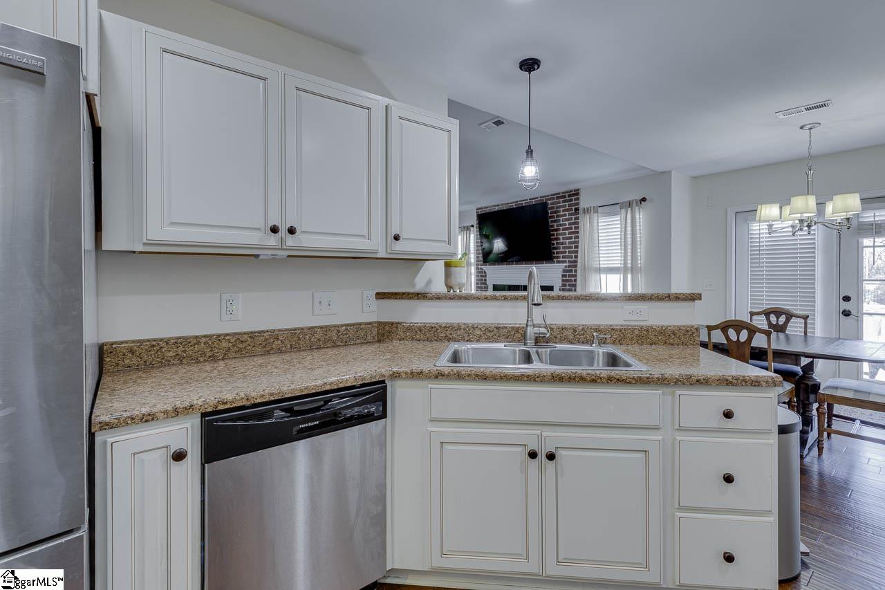 1 Headwater Court Simpsonville, SC 29680 - Photo 19 of 44