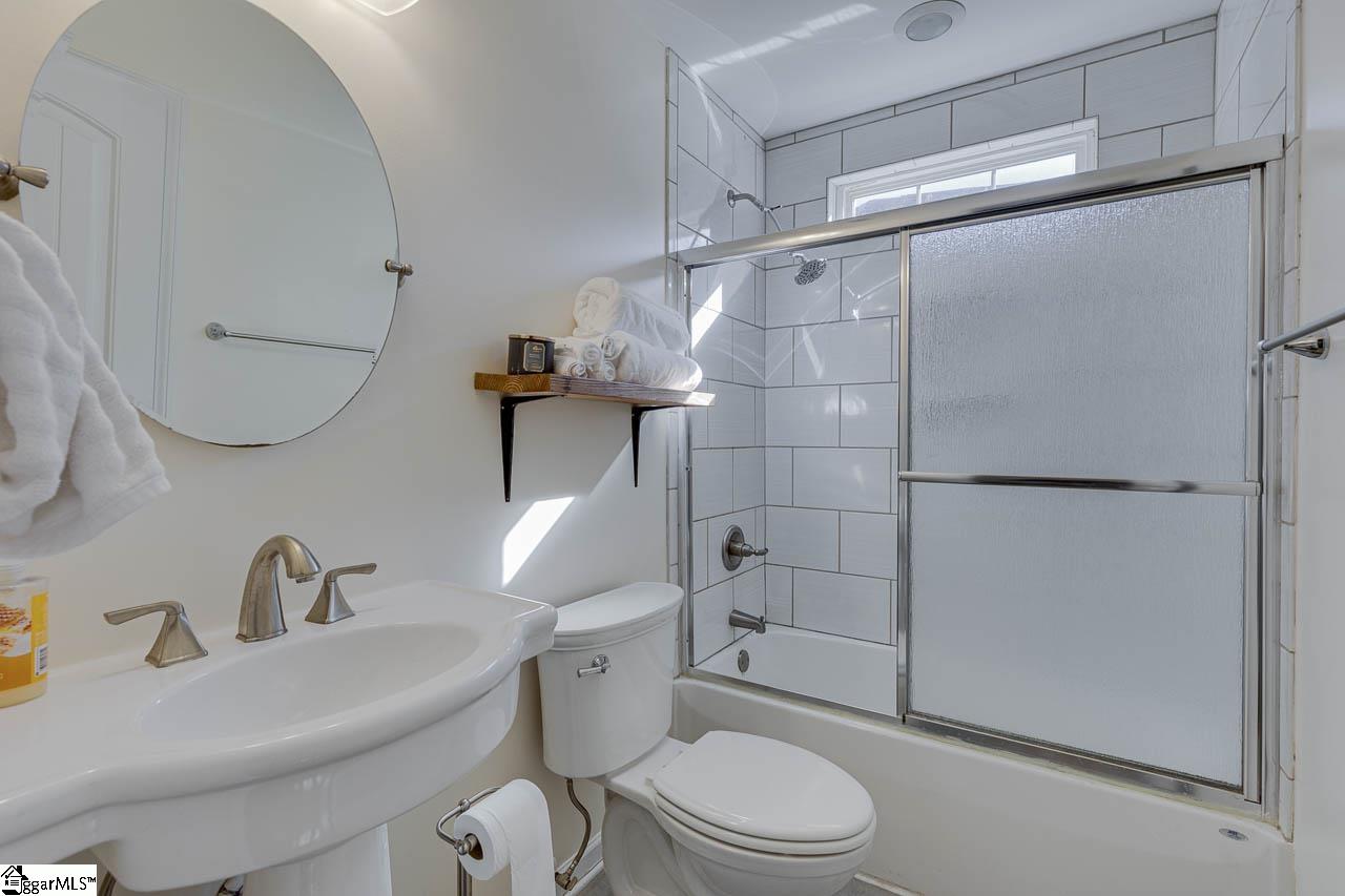 1 Headwater Court Simpsonville, SC 29680 - Photo 30 of 44