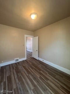1742 Clarkstone Road Cleveland, OH 44112 - Photo 4 of 28