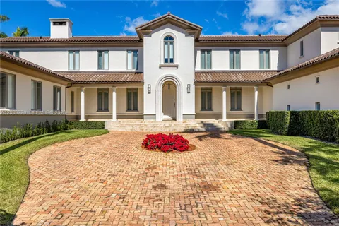 $8,450,000 | 165 Paloma Drive, Coral Gables, FL 33143