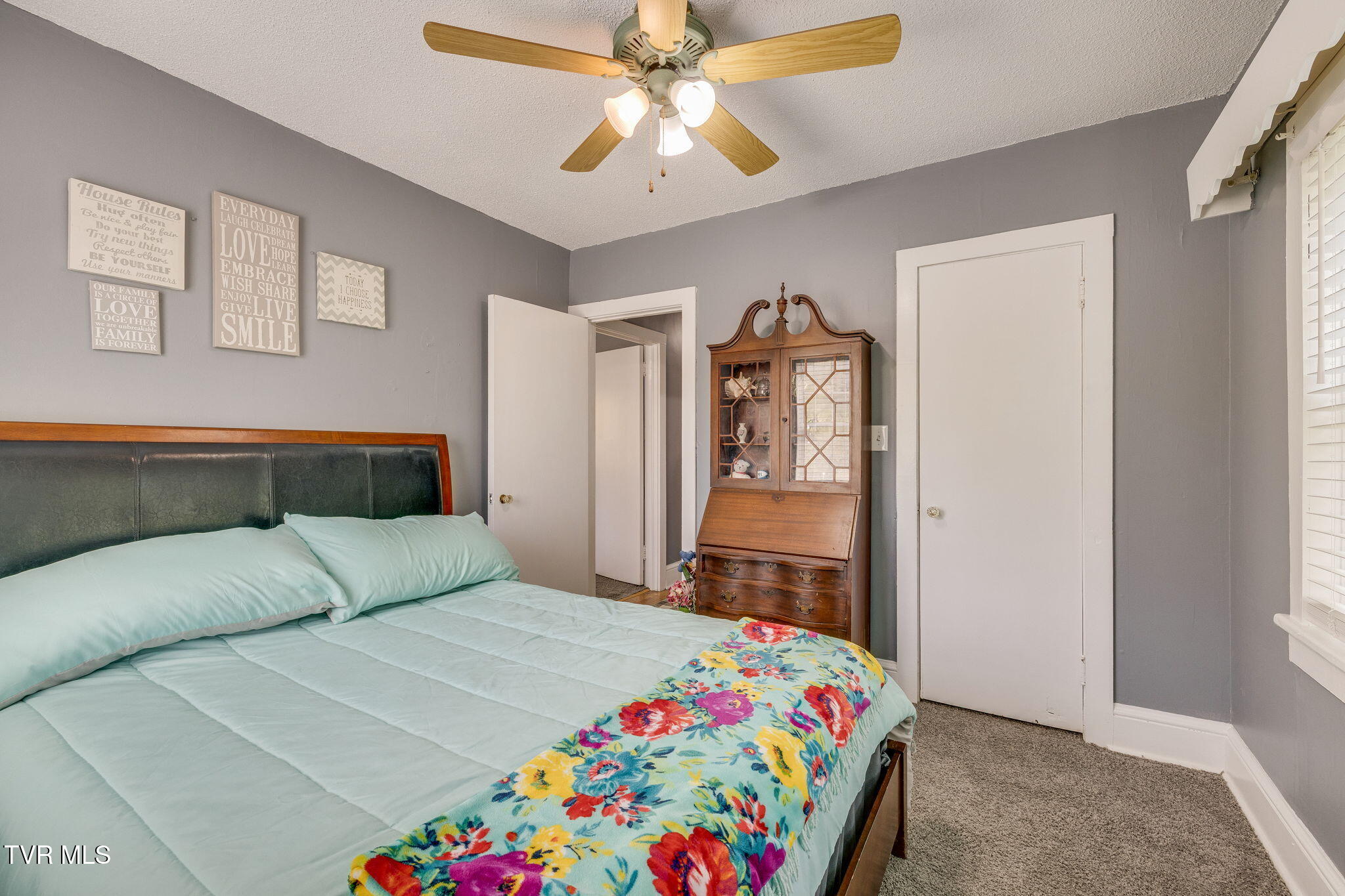 3990 Warrensburg Road Greeneville, TN 37743 - Photo 25 of 41 025