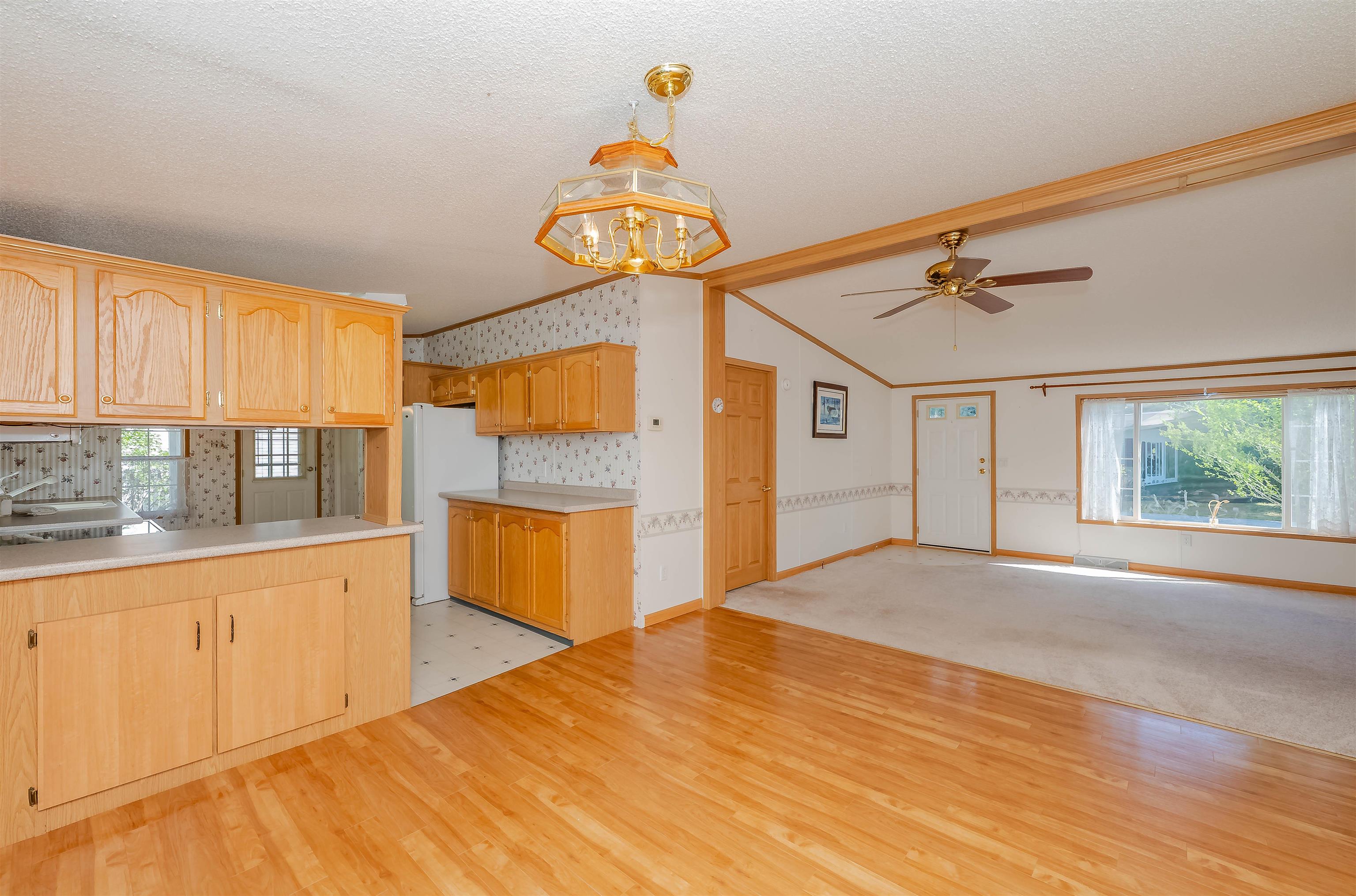 19 Shiloh Drive Rochester, NH 03867 - Photo 13 of 38