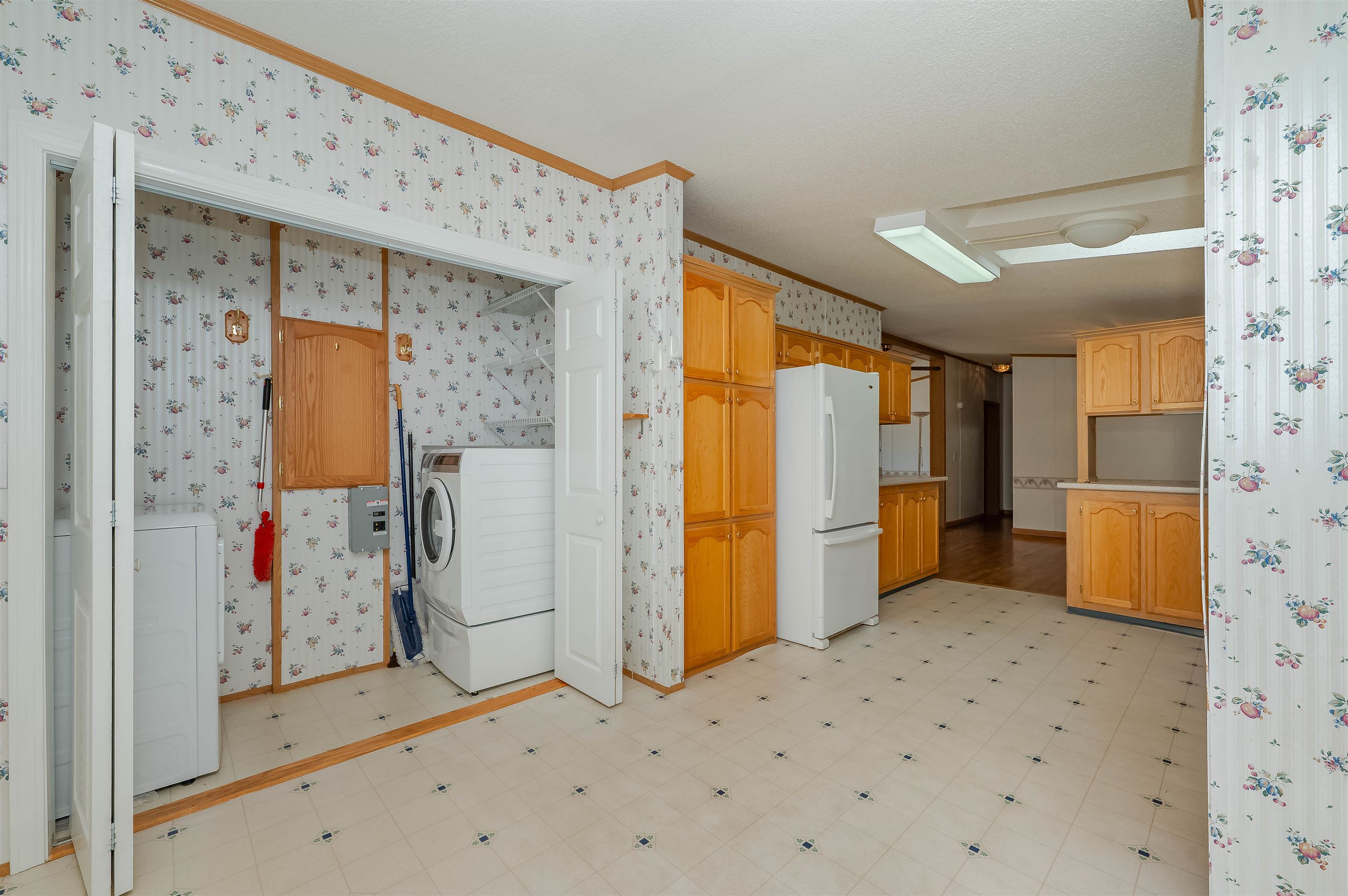 19 Shiloh Drive Rochester, NH 03867 - Photo 8 of 38