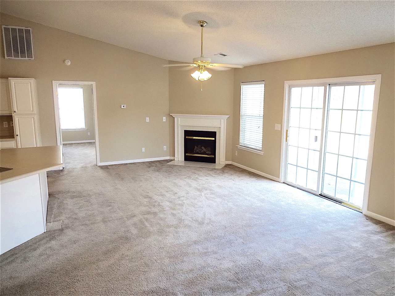 316 Honor Road Duncan, SC 29334 - Photo 4 of 18 Gallery Image 4