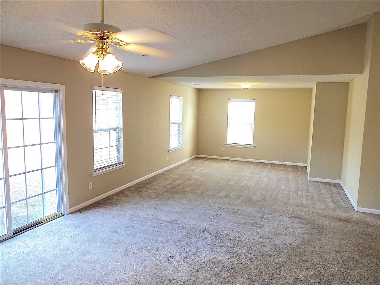 316 Honor Road Duncan, SC 29334 - Photo 5 of 18 Gallery Image 5