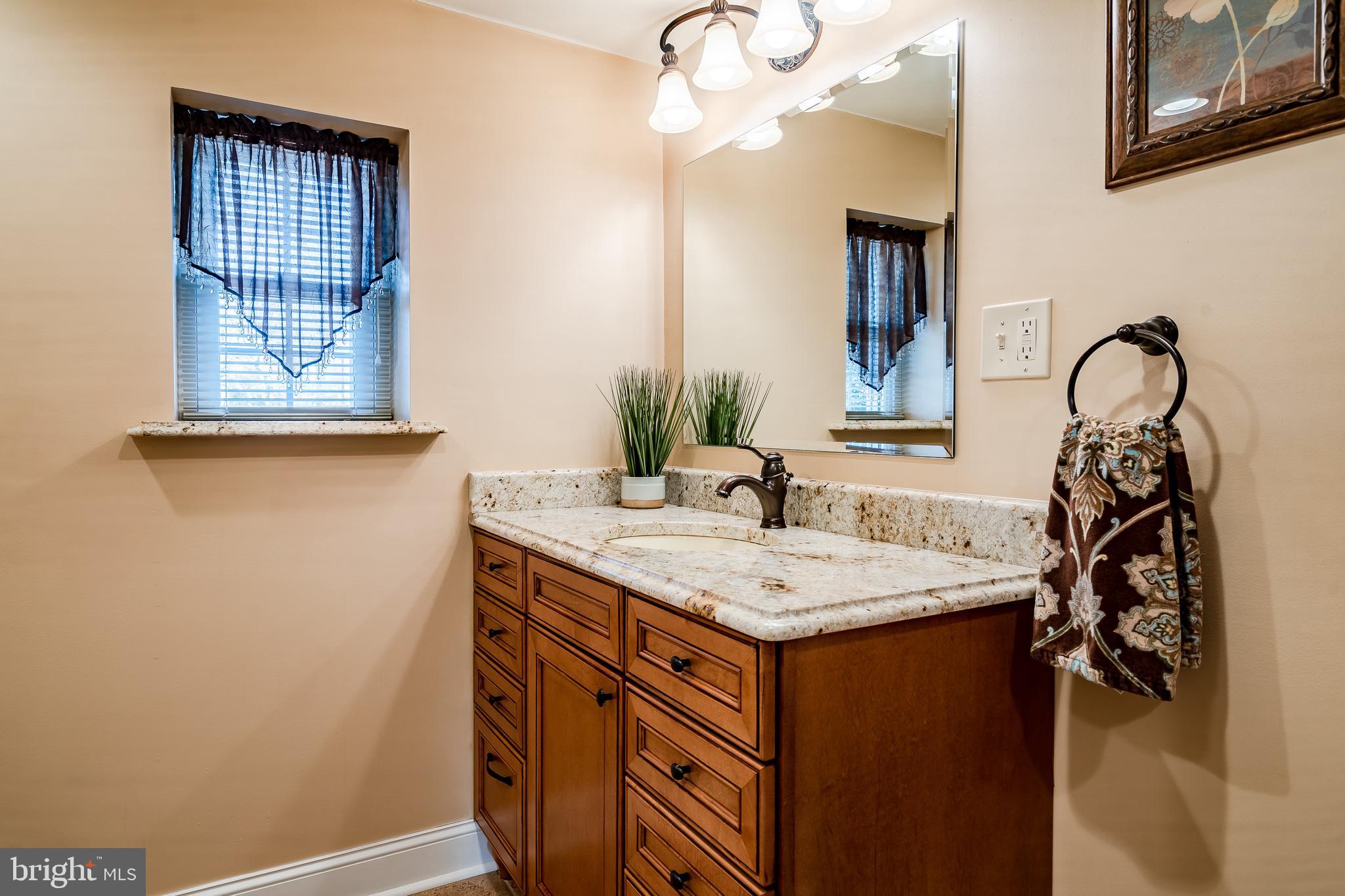 566 Evans Road Springfield, PA 19064 - Photo 18 of 53 Lovely vanity