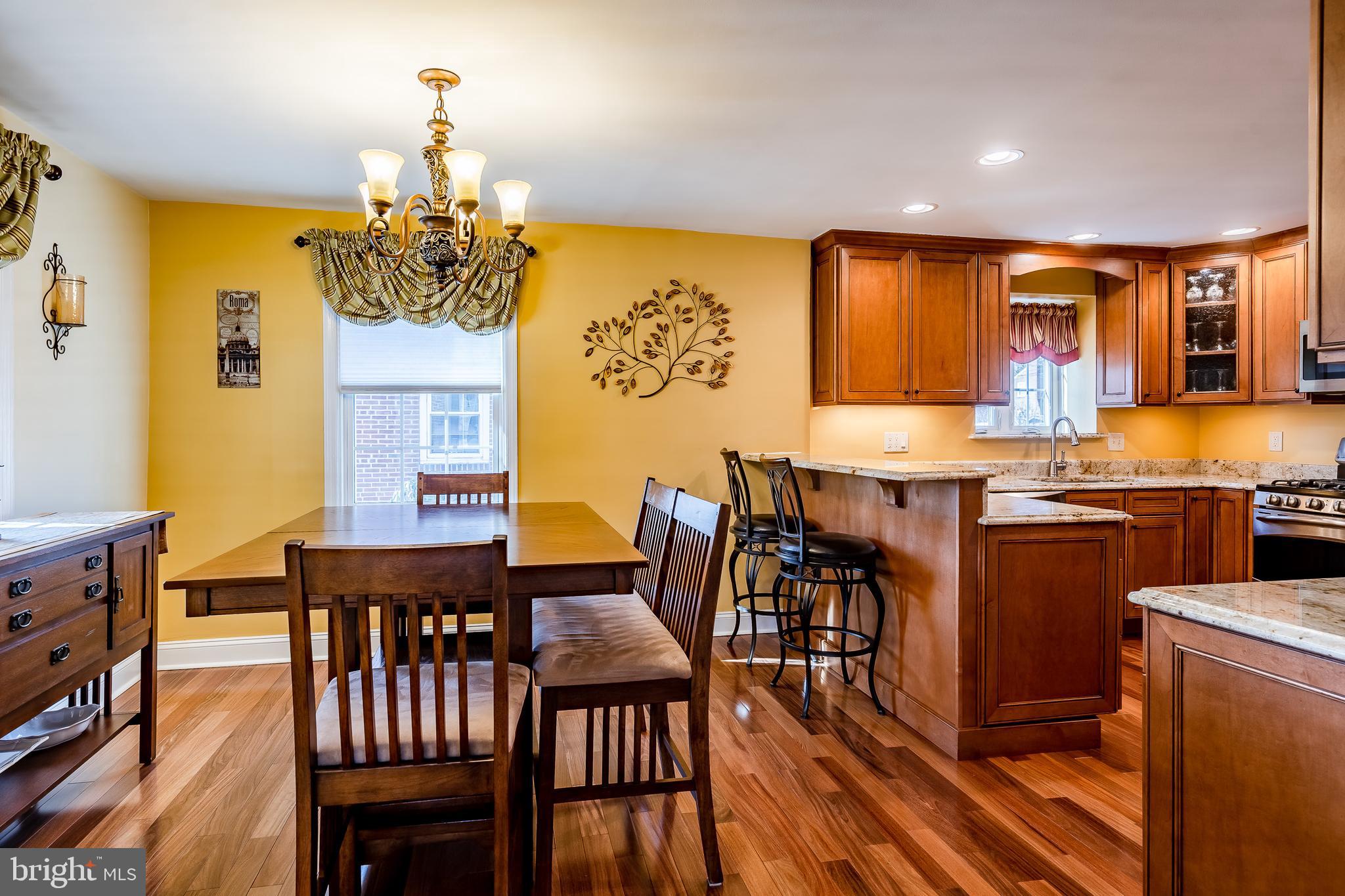 566 Evans Road Springfield, PA 19064 - Photo 8 of 53 Dining room with breakfast bar