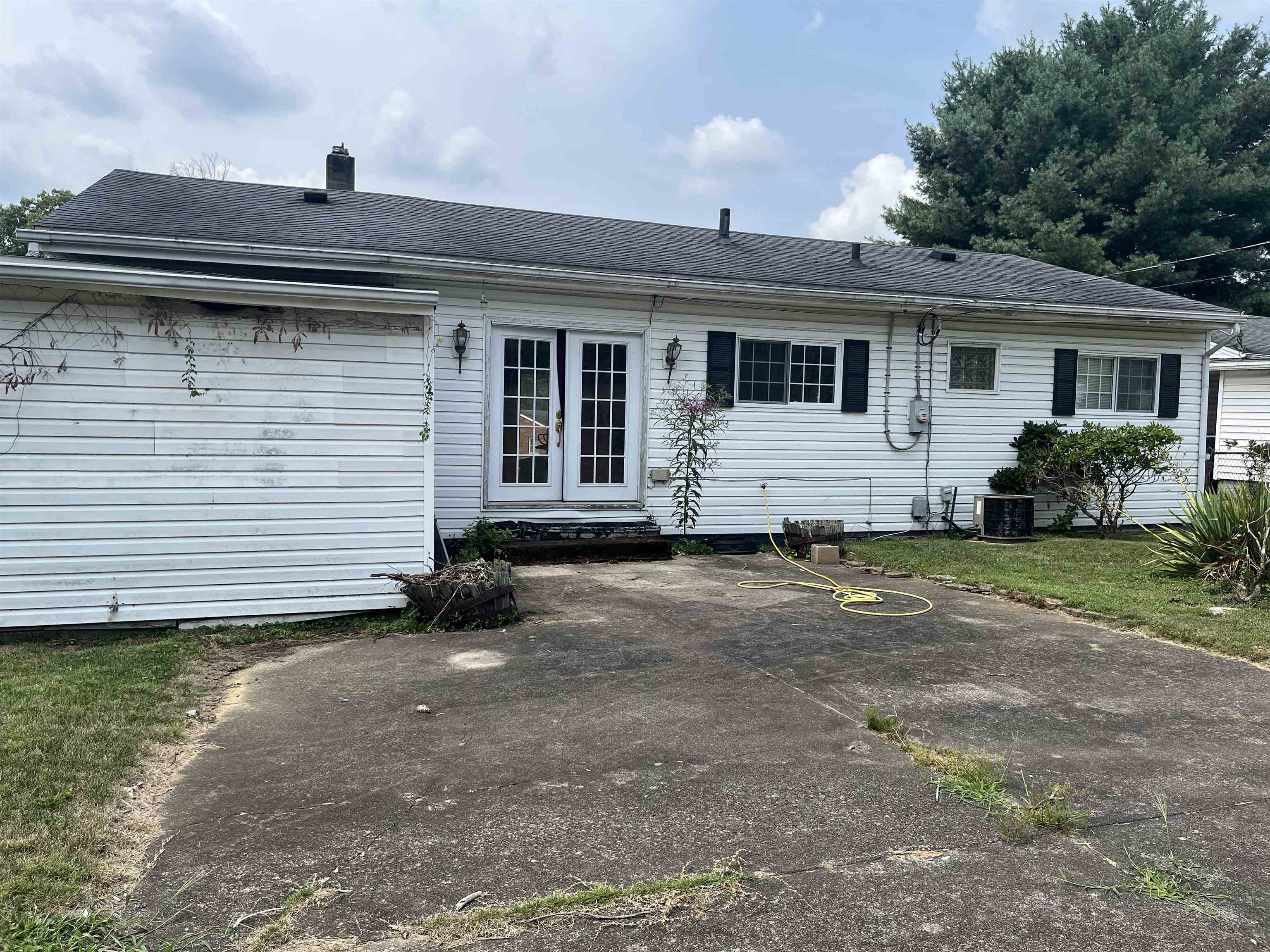 4411 Southview Road Ashland, KY 41101 - Photo 4 of 4