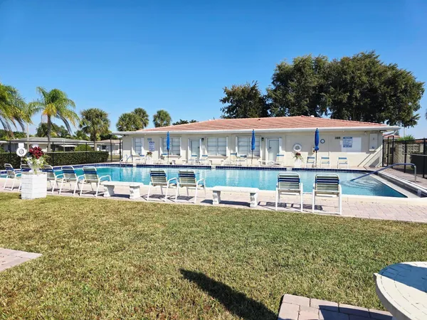 $2,250 | 5713 Northwest 65th Terrace, Tamarac, FL 33321