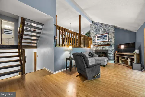 $315,000 | 5415 Doral Drive, Wilmington, DE 19808