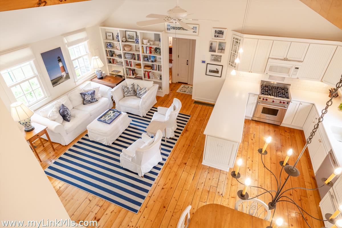 2 Towaddy Road Nantucket, MA 02554 - Photo 14 of 28