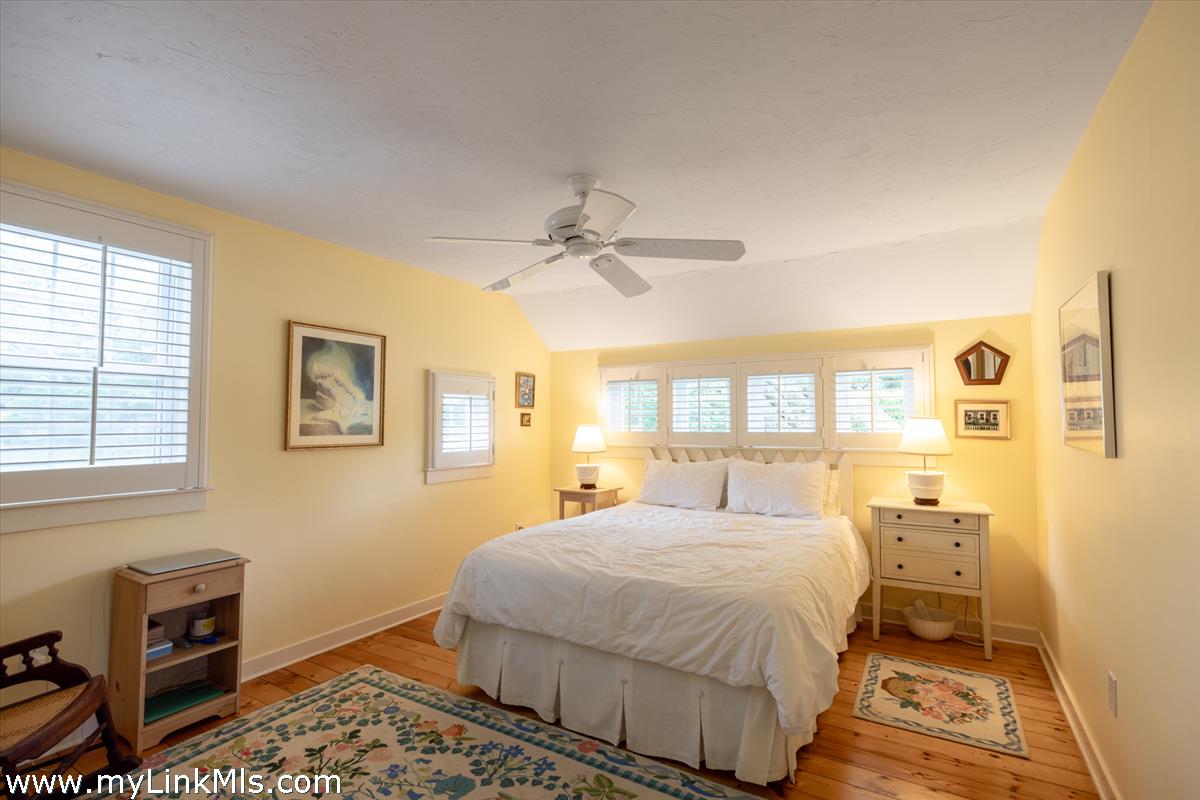 2 Towaddy Road Nantucket, MA 02554 - Photo 15 of 28