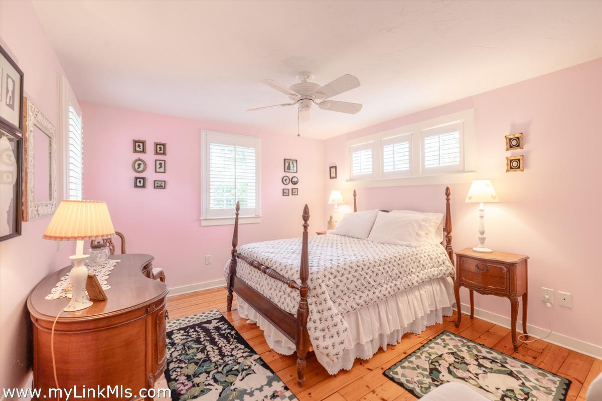 2 Towaddy Road Nantucket, MA 02554 - Photo 18 of 28