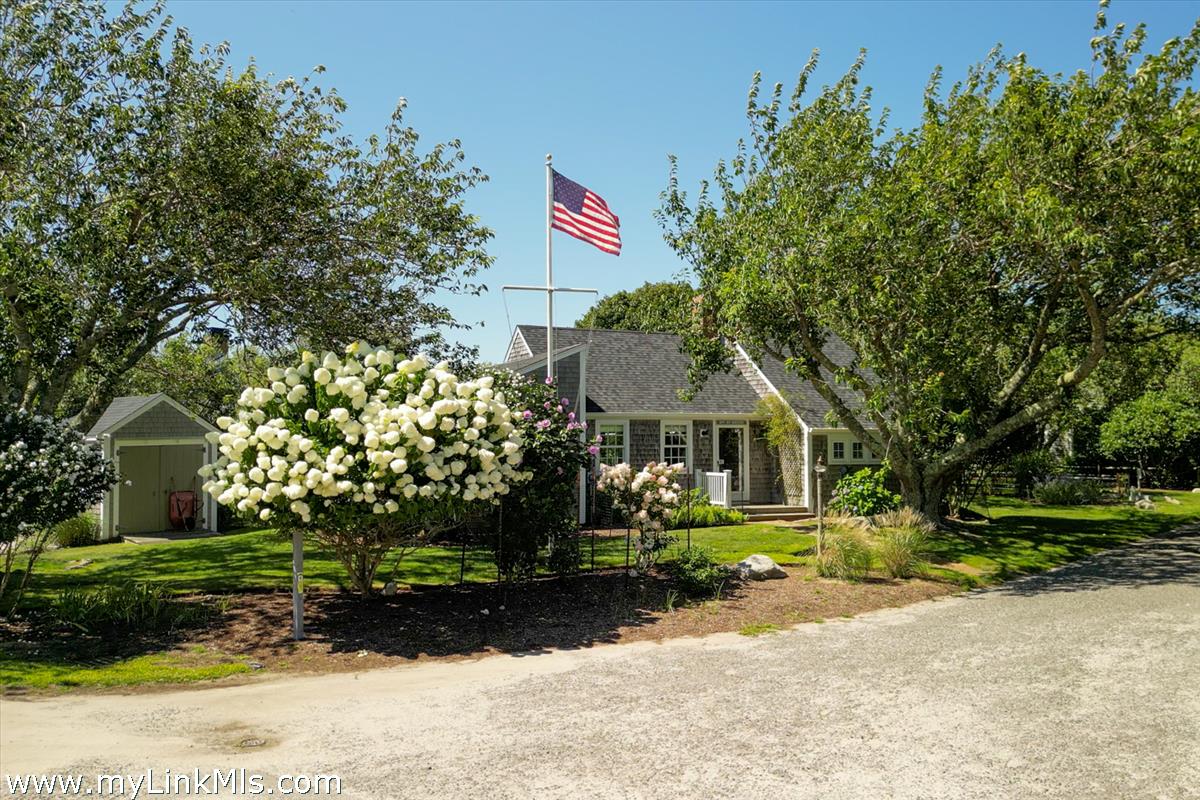 2 Towaddy Road Nantucket, MA 02554 - Photo 23 of 28