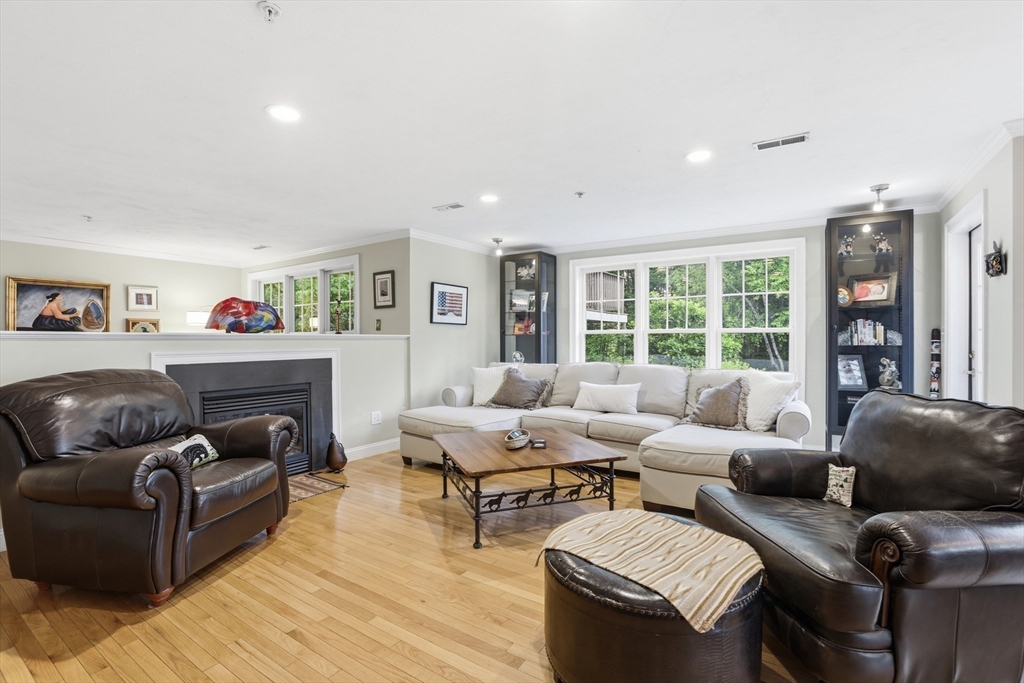 21 Sandstone Road, Unit 21 Westford, MA 01886 - Photo 5 of 41