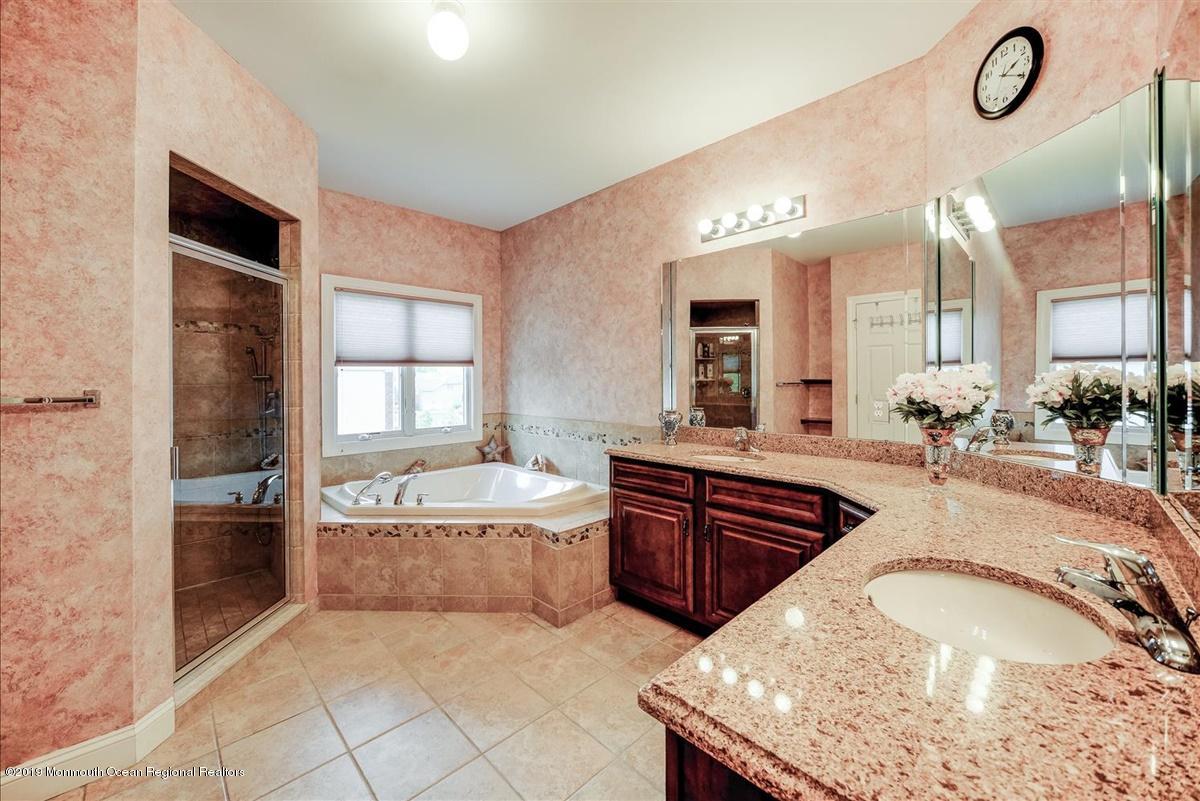 65 Deerfield Road Morganville, NJ 07751 - Photo 21 of 37 21-Master Bathroom