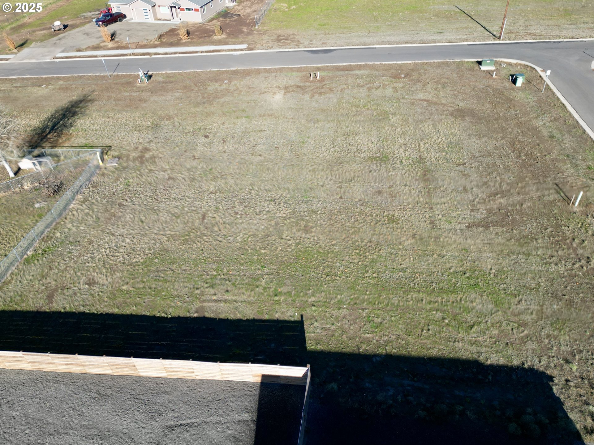 102 Highland Court Goldendale, WA 98620 - Photo 4 of 11 a view of a balcony