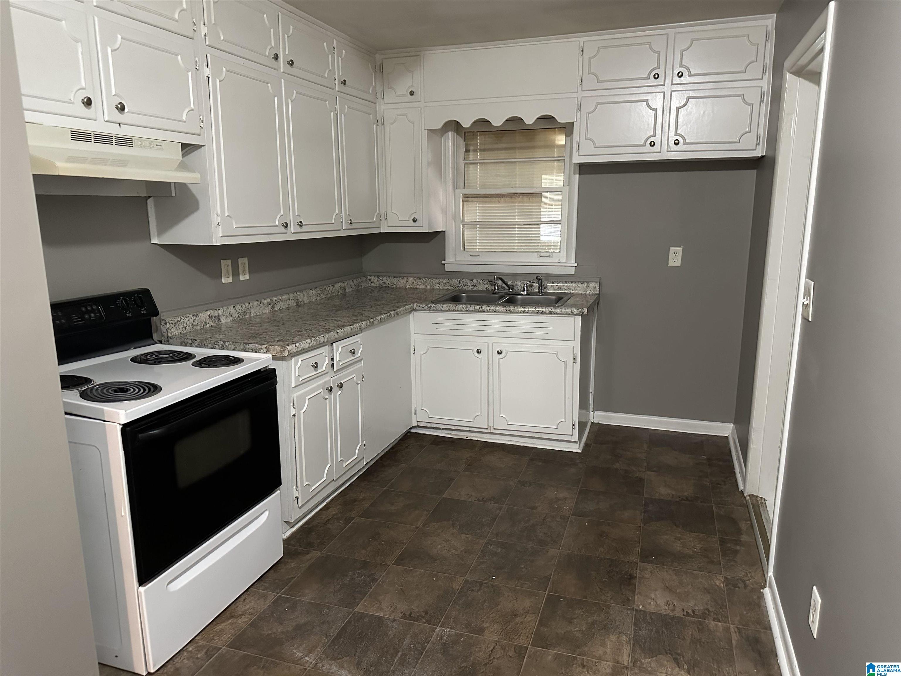 825 Idlewood Road Birmingham, AL 35235 - Photo 5 of 11