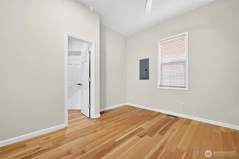 $715,000 | 917 23rd Avenue, Seattle, WA 98122