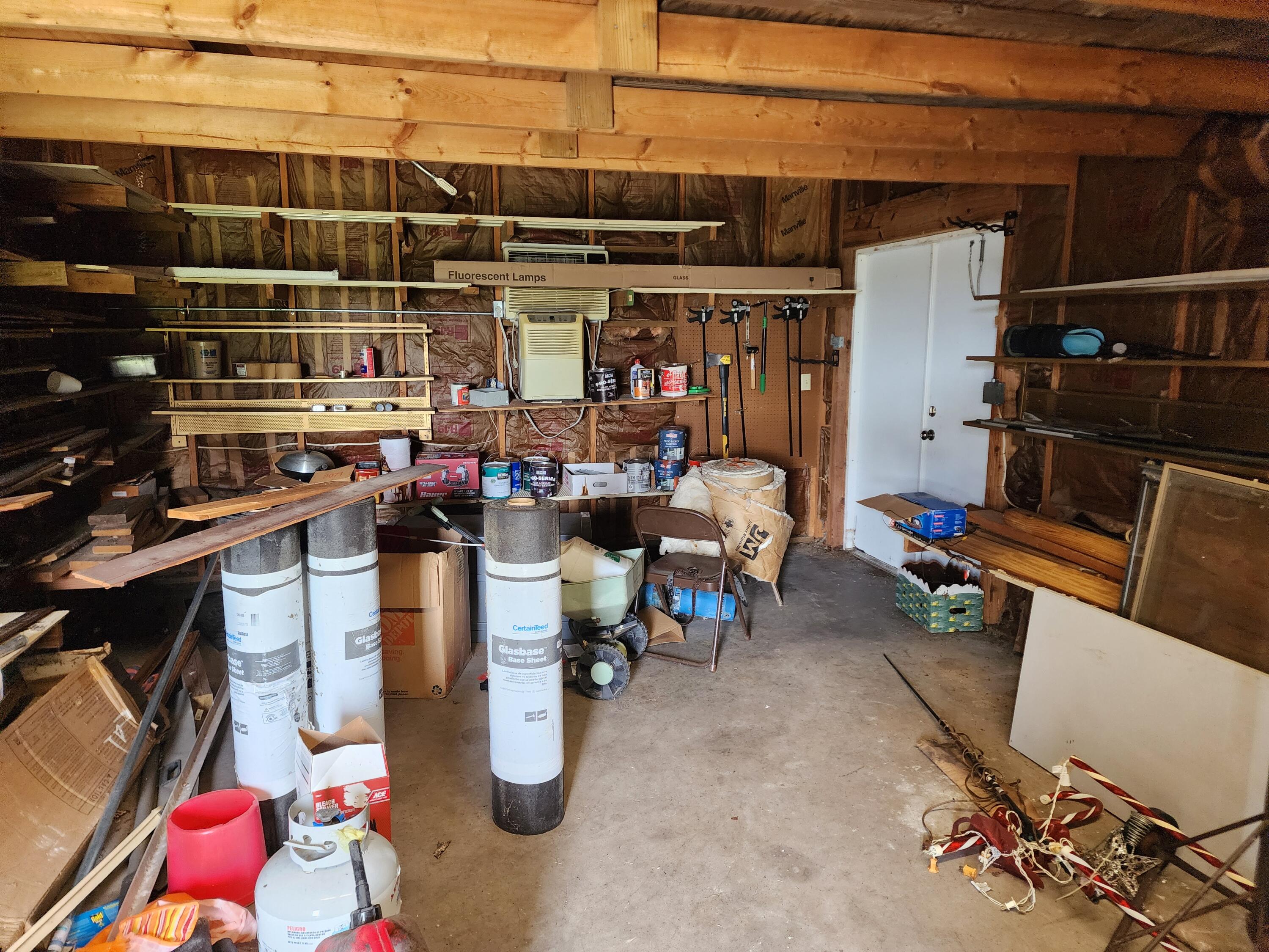 2727 Bacom Point Road Pahokee, FL 33476 - Photo 31 of 34 a storage room