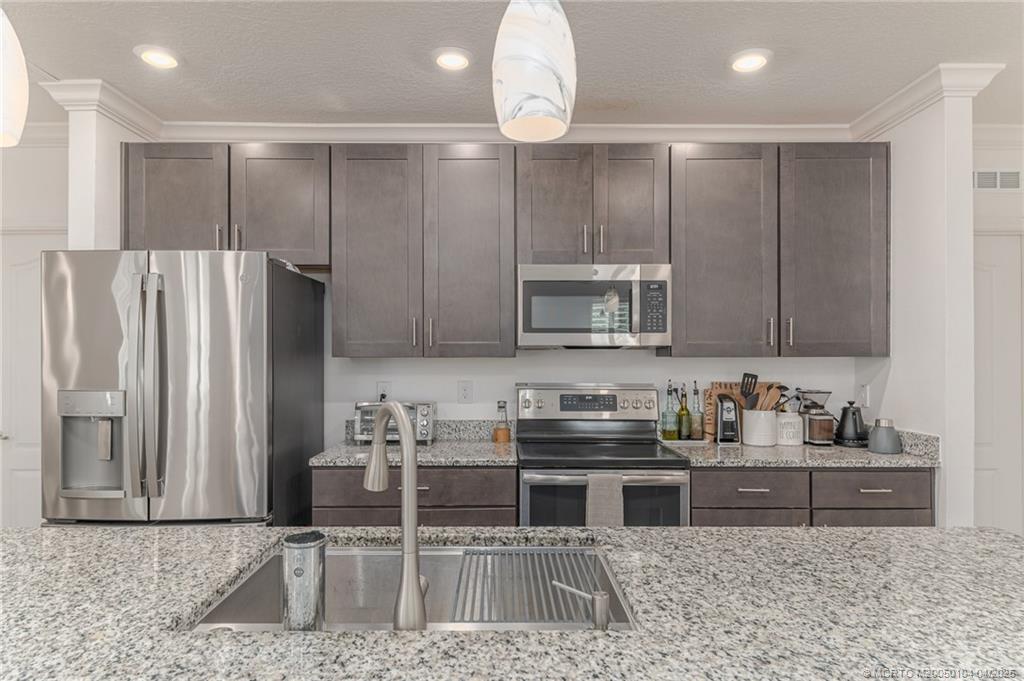 1273 Southwest Chase Road Port St. Lucie, FL 34953 - Photo 13 of 27 Gallery Image 13