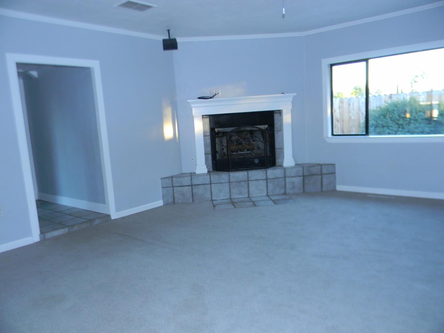 1593 Santa Ana Road Hollister, CA 95023 - Photo 12 of 43 Gallery Image 12