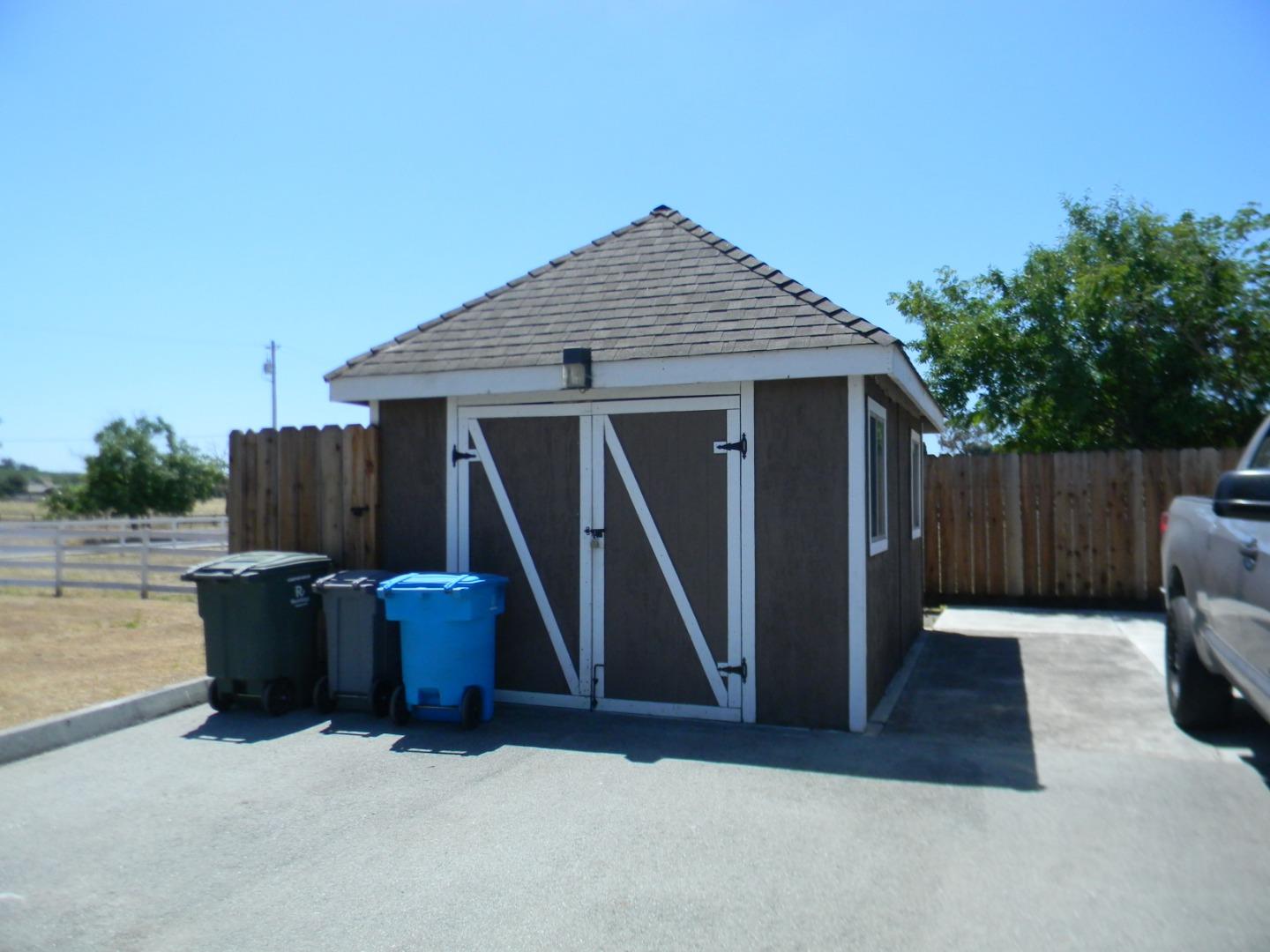 1593 Santa Ana Road Hollister, CA 95023 - Photo 24 of 43 Gallery Image 24