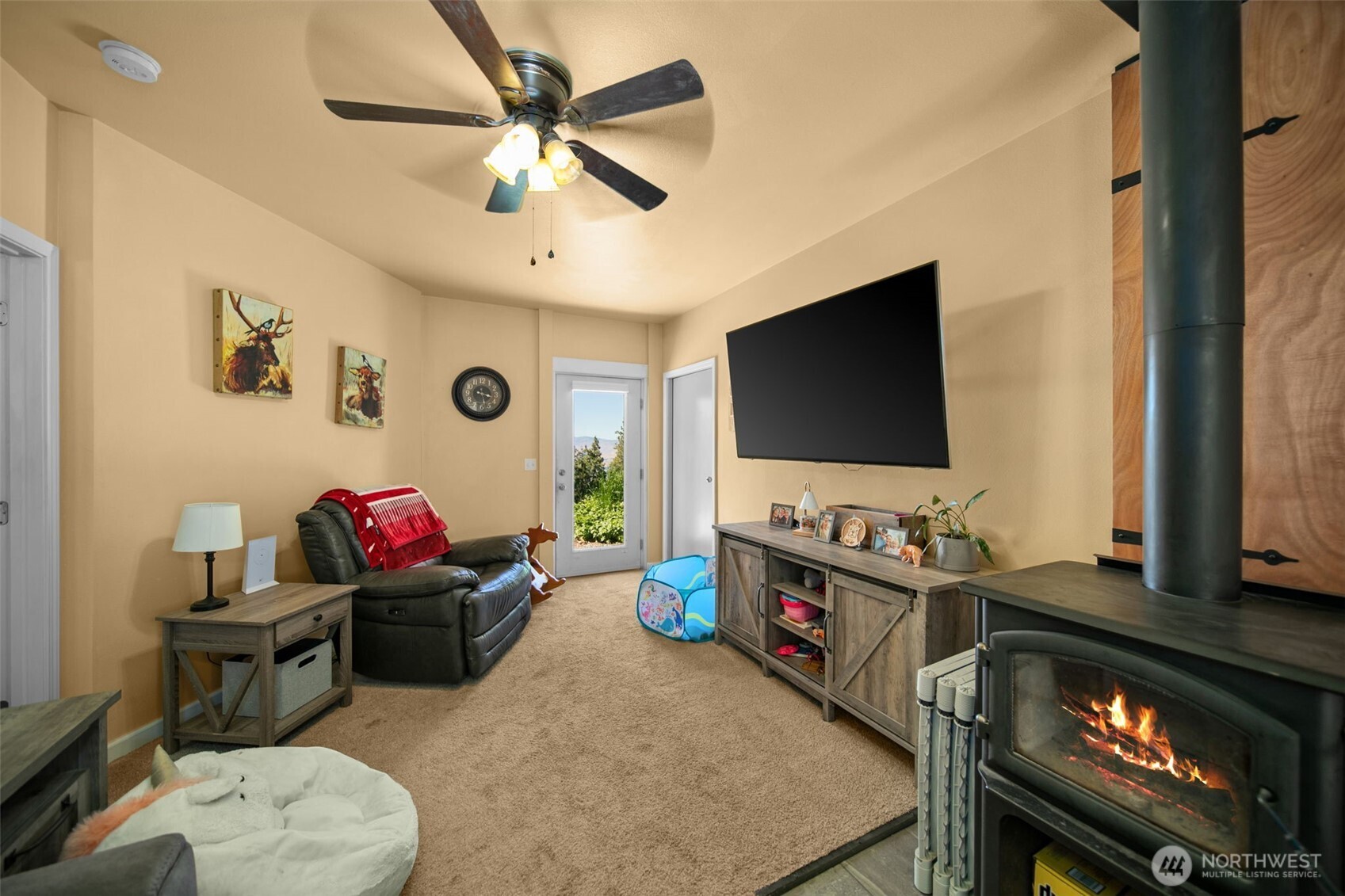 5579 Big Springs Ranch Road Wenatchee, WA 98801 - Photo 14 of 40