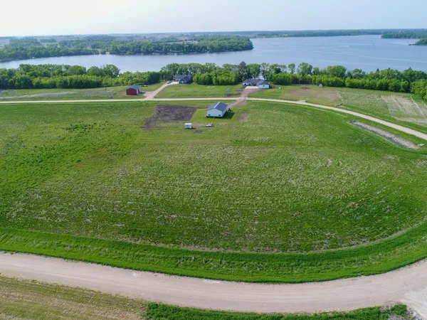 $38,000 | 8 Longview Circle, Osakis, MN 56360