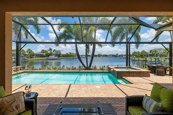 $1,199,000 | 5216 Lake Overlook Avenue, Bradenton, FL 34208