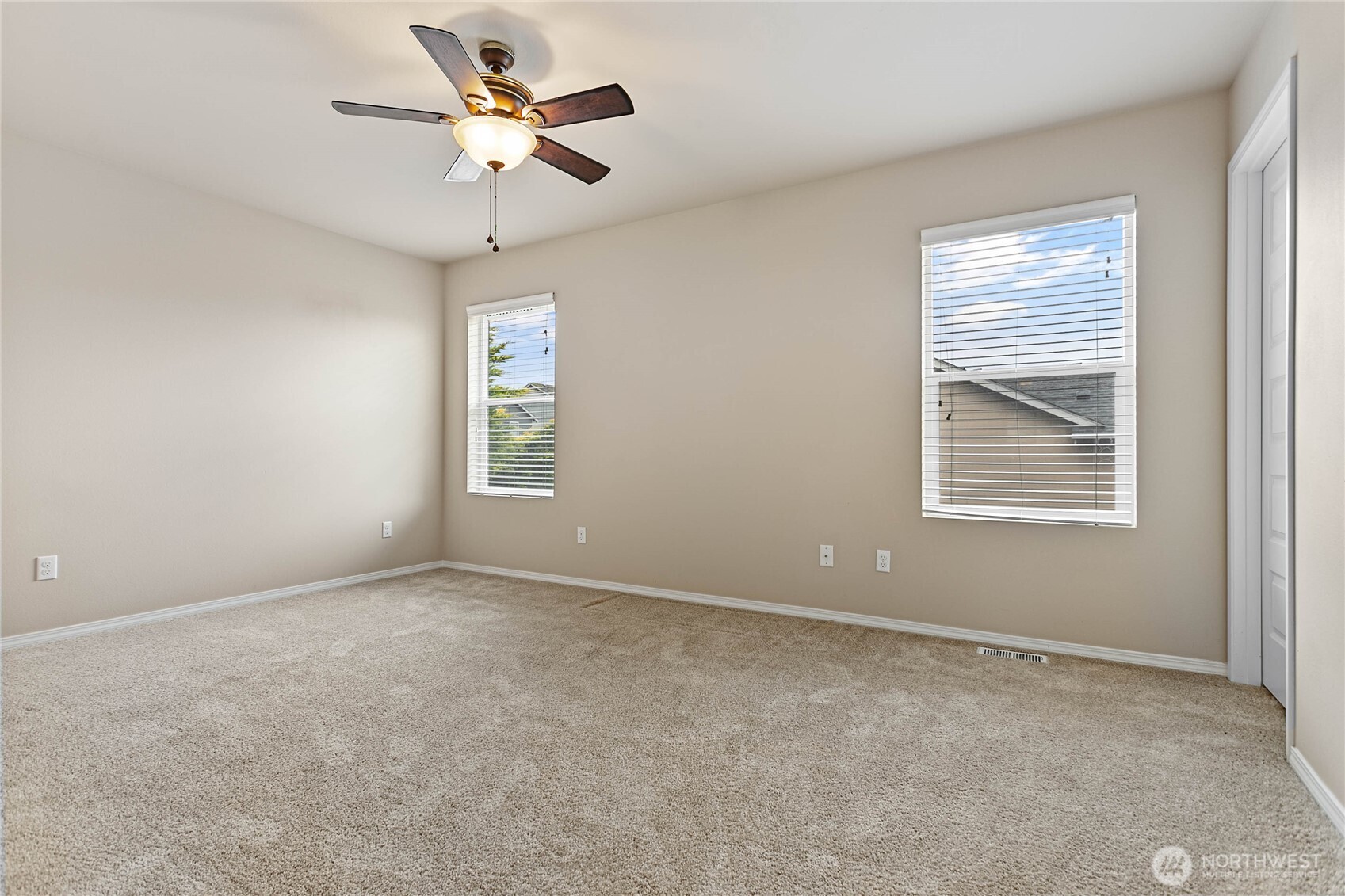 5495 Razor Peak Drive Mount Vernon, WA 98273 - Photo 29 of 40