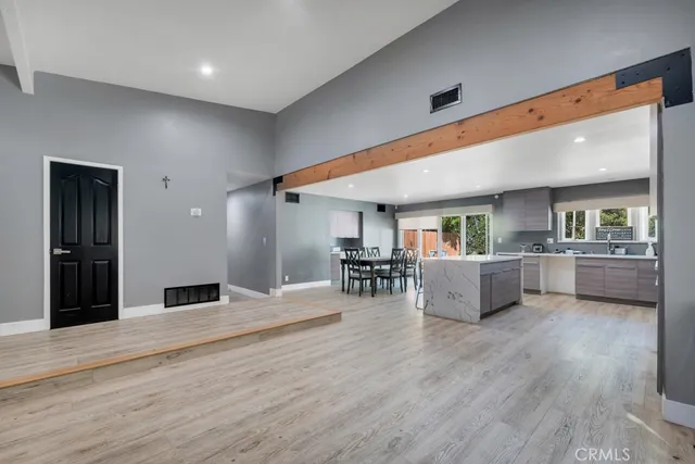 $1,295,000 | 10122 Jovita Avenue, Chatsworth, CA 91311