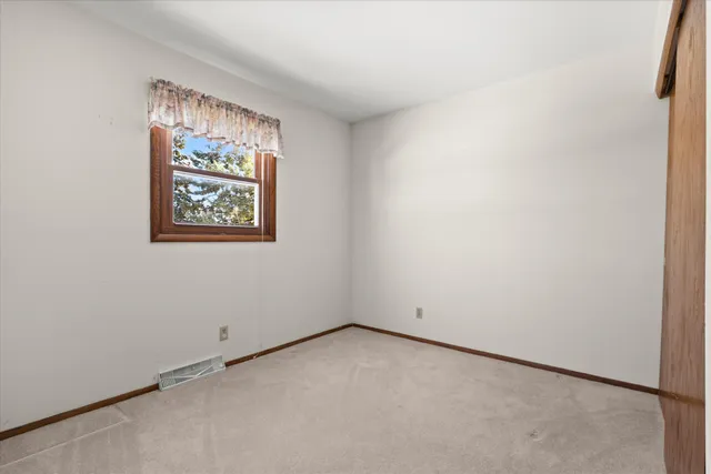 $329,900 | 214 South Regis Road, Saukville, WI 53080