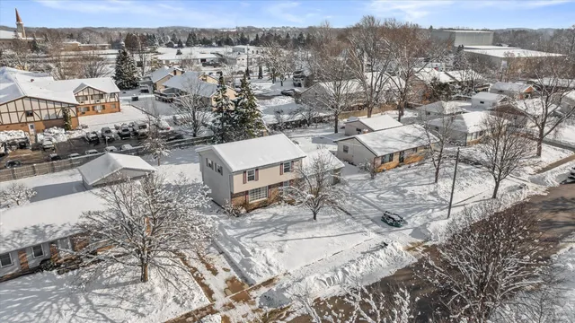 $329,900 | 214 South Regis Road, Saukville, WI 53080