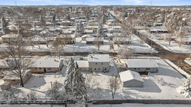 $329,900 | 214 South Regis Road, Saukville, WI 53080