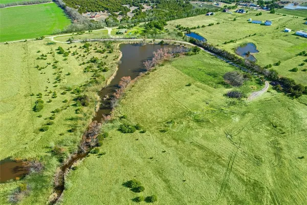 $749,900 | 936 County Road 1121, Farmersville, TX 75442