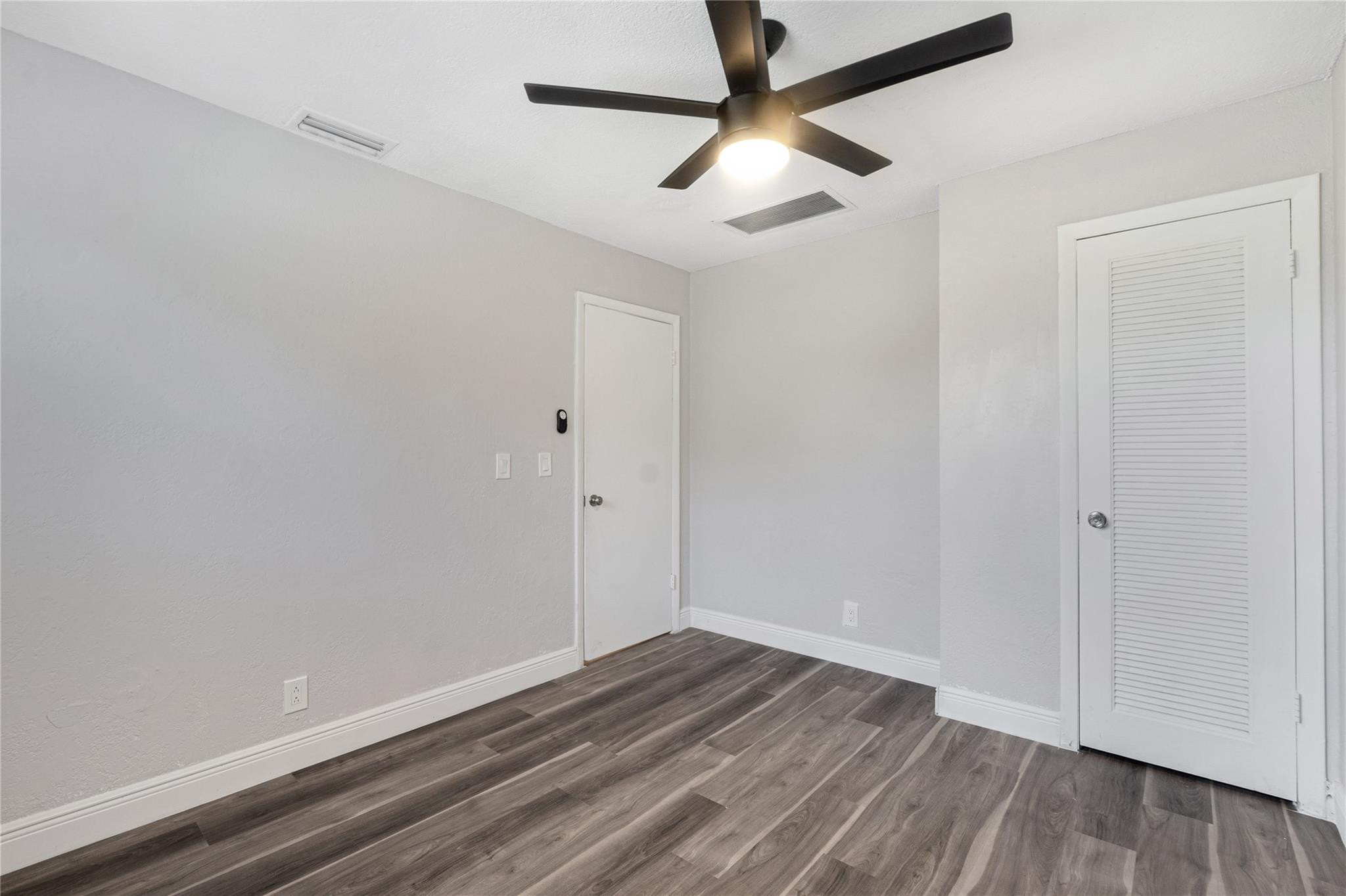 1465 West 34th Street Riviera Beach, FL 33404 - Photo 10 of 16 Photo 10