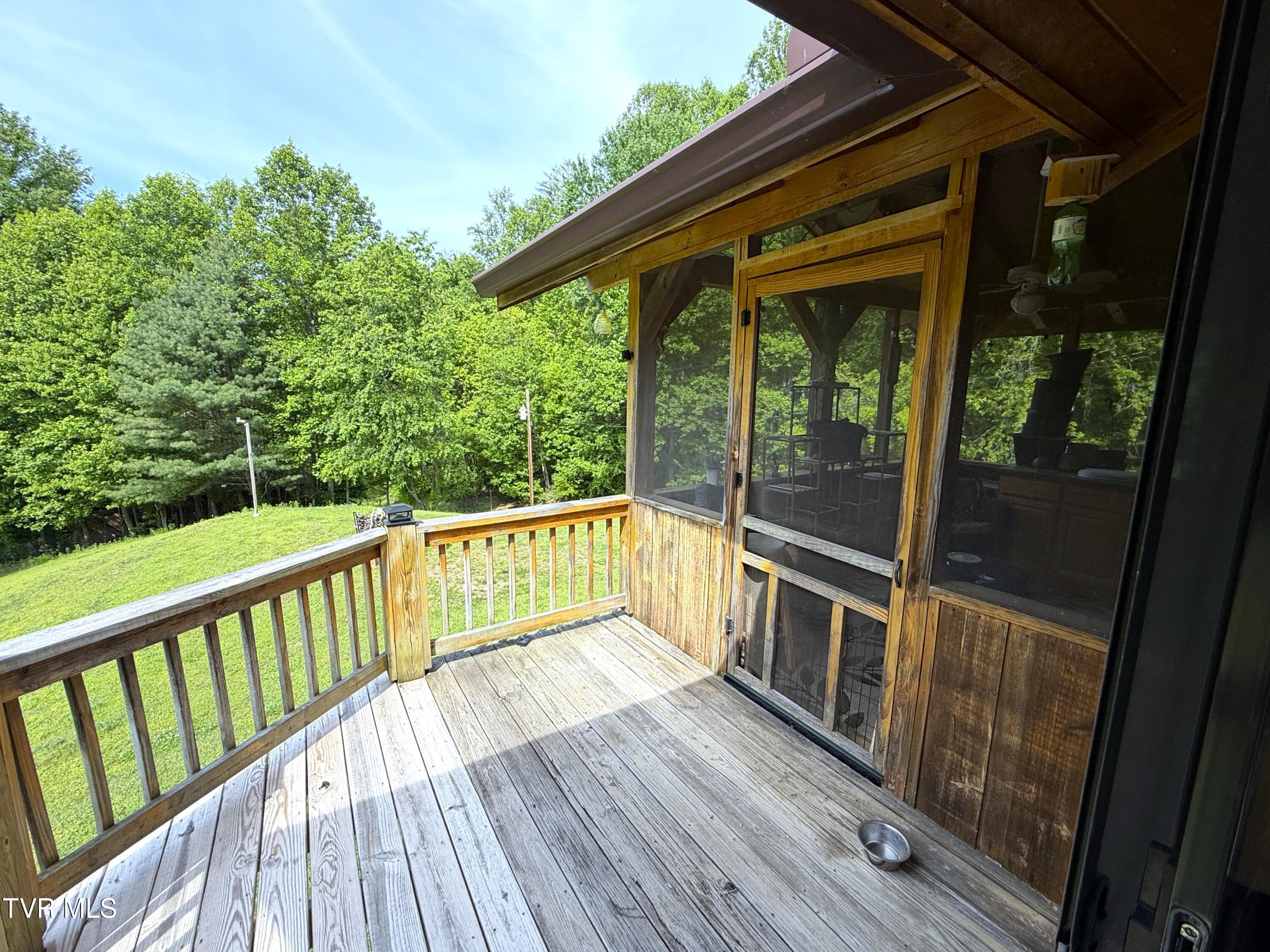 3205 Topper Road Hartford, TN 37753 - Photo 15 of 33 13