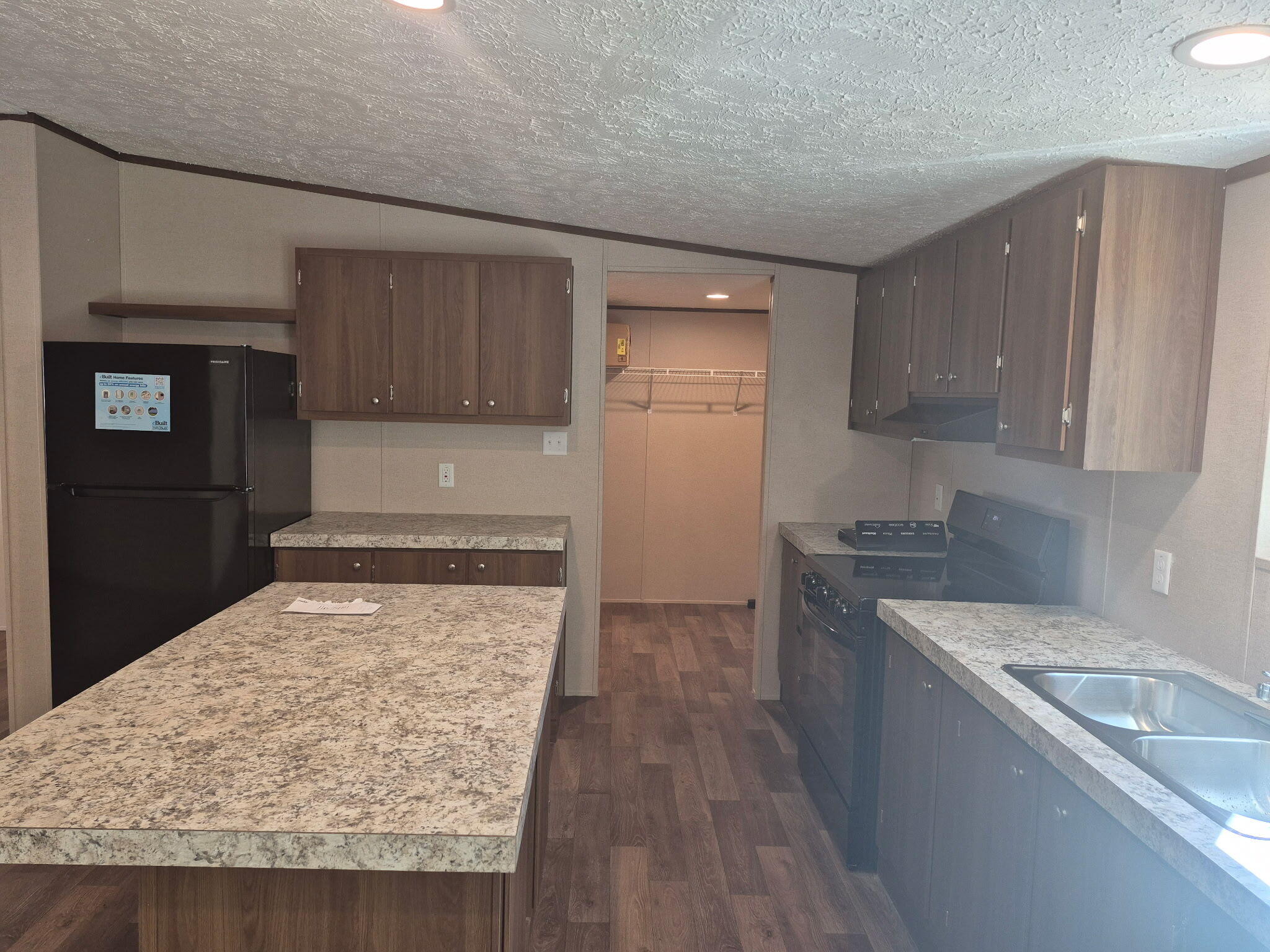178 Jared Road Walterboro, SC 29488 - Photo 7 of 20 Gallery Image 7