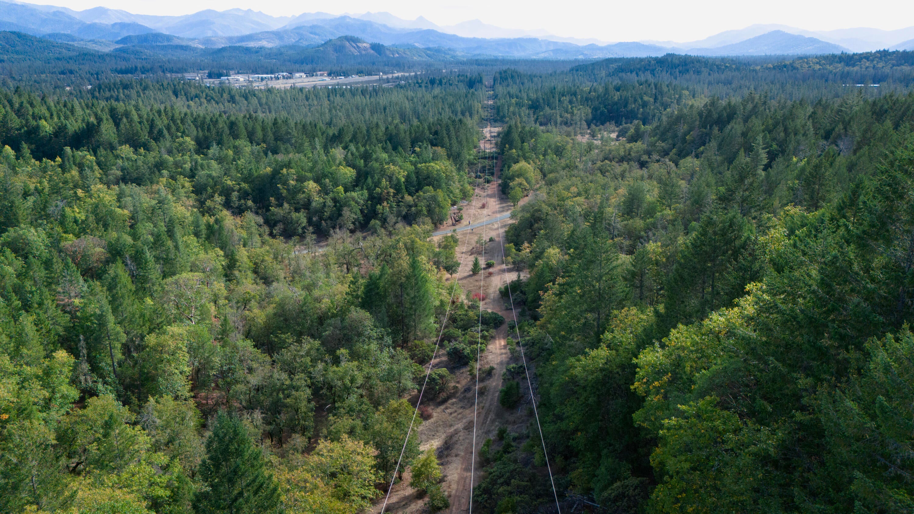 6715 West Side Road Cave Junction, OR 97523 - Photo 12 of 17