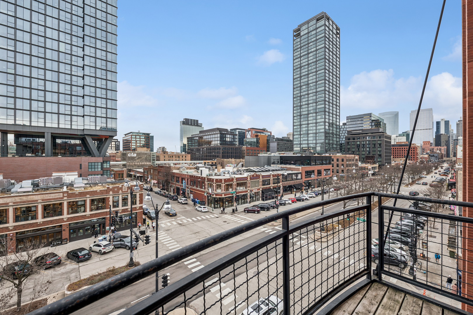 1000 West Washington Boulevard, Unit 436437 Chicago, IL 60607 - Photo 36 of 42 a city view from a balcony with city view