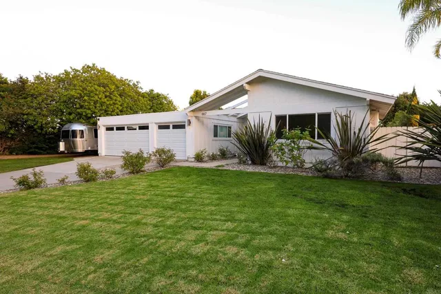$7,900 | 667 Solana Hills Court, Solana Beach, CA 92075