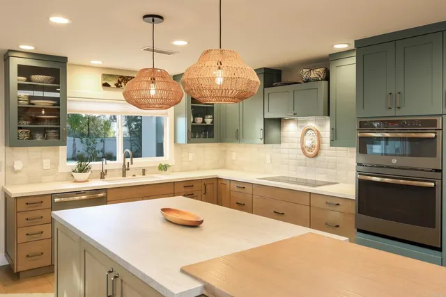 $7,900 | 667 Solana Hills Court, Solana Beach, CA 92075