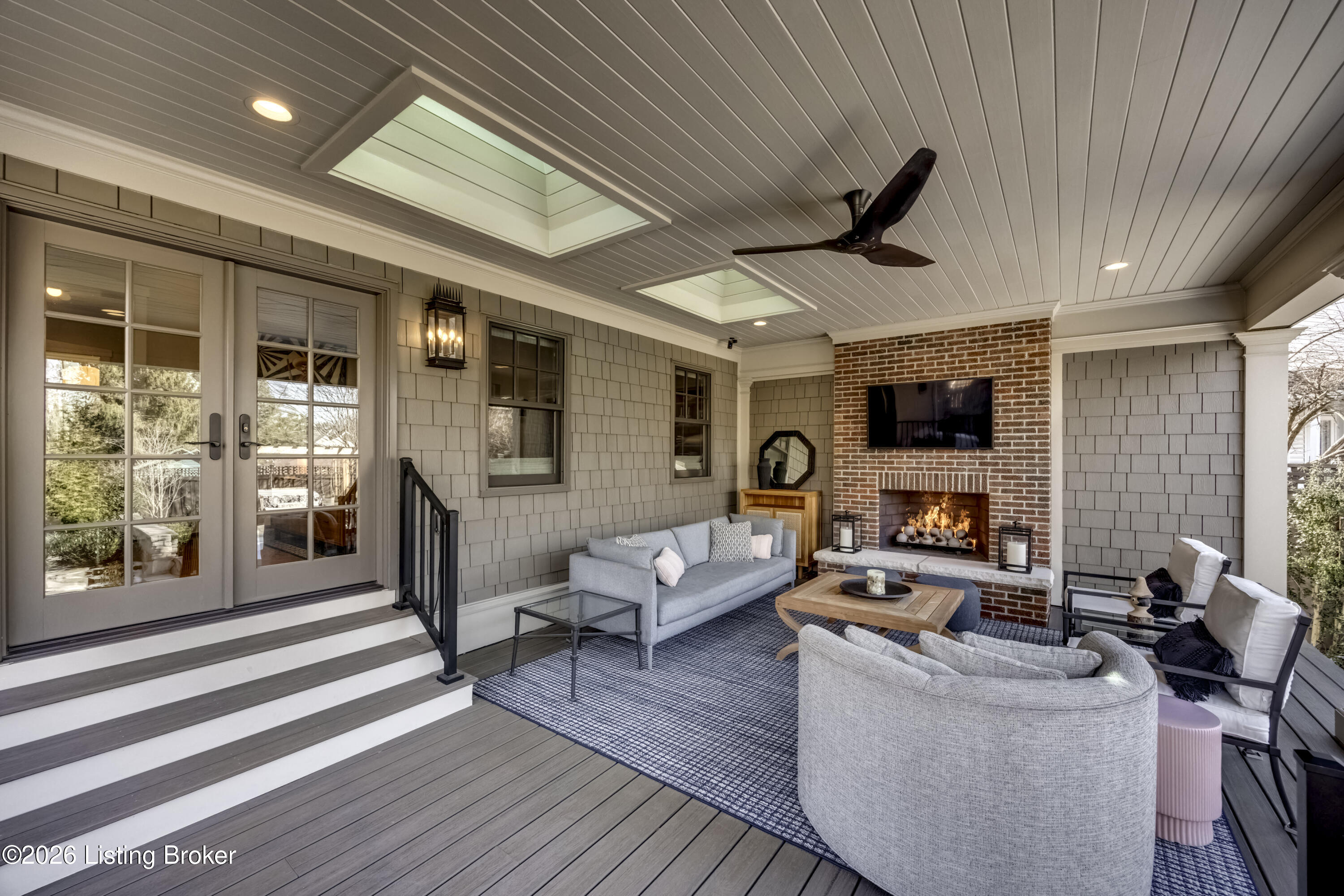 2207 Edgehill Road Louisville, KY 40205 - Photo 65 of 82 2Y0A2543-A